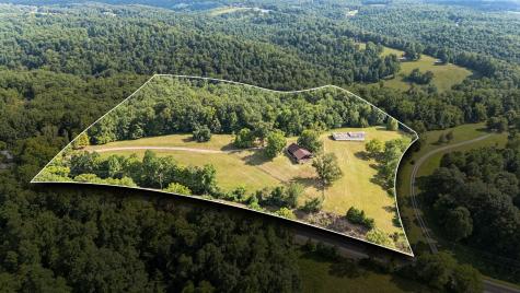 3085 Highway 47 N White Bluff TN 37187