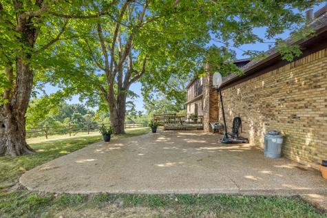 3085 Highway 47 N White Bluff TN 37187