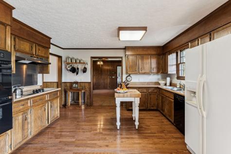 3085 Highway 47 N White Bluff TN 37187
