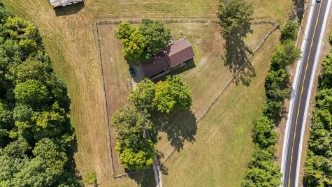 3085 Highway 47 N White Bluff TN 37187