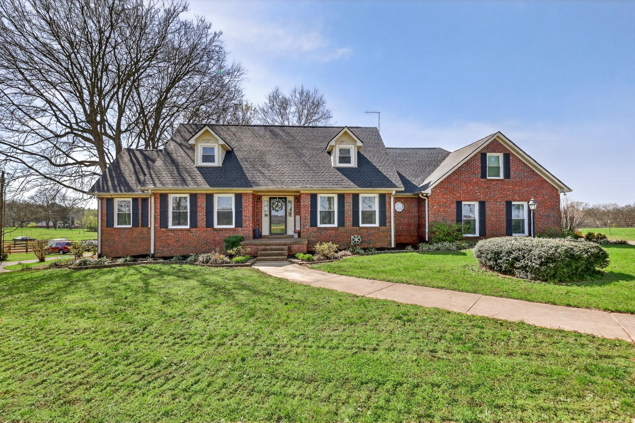 2685 Hampshire Pike Columbia TN 38401