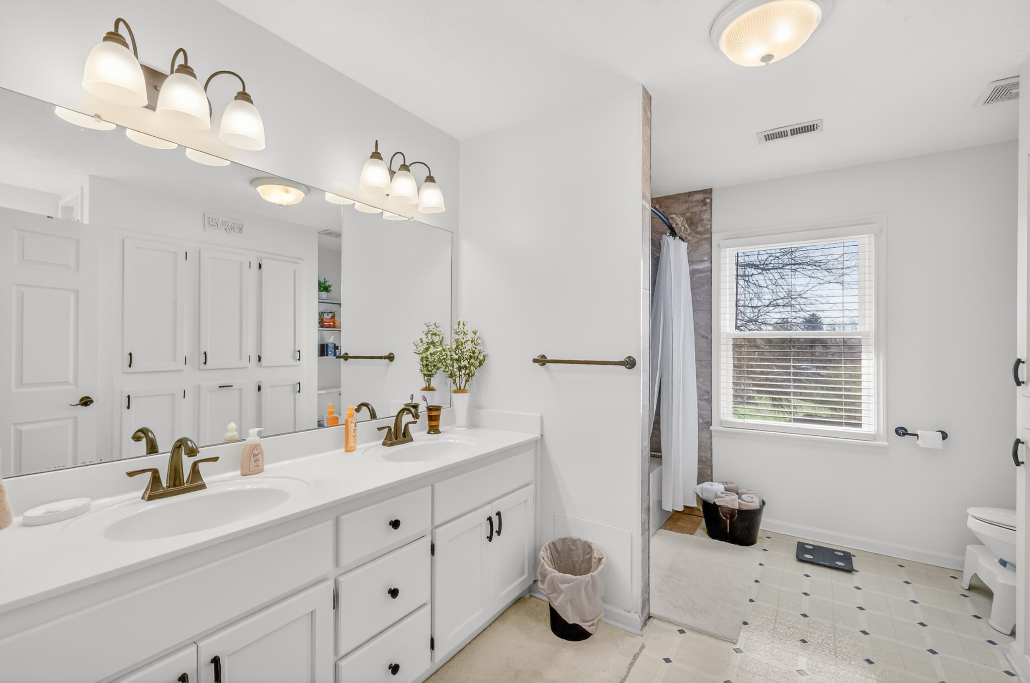 2685 Hampshire Pike Columbia TN 38401