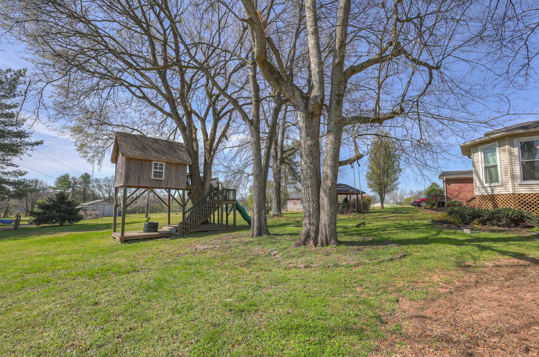 2685 Hampshire Pike Columbia TN 38401