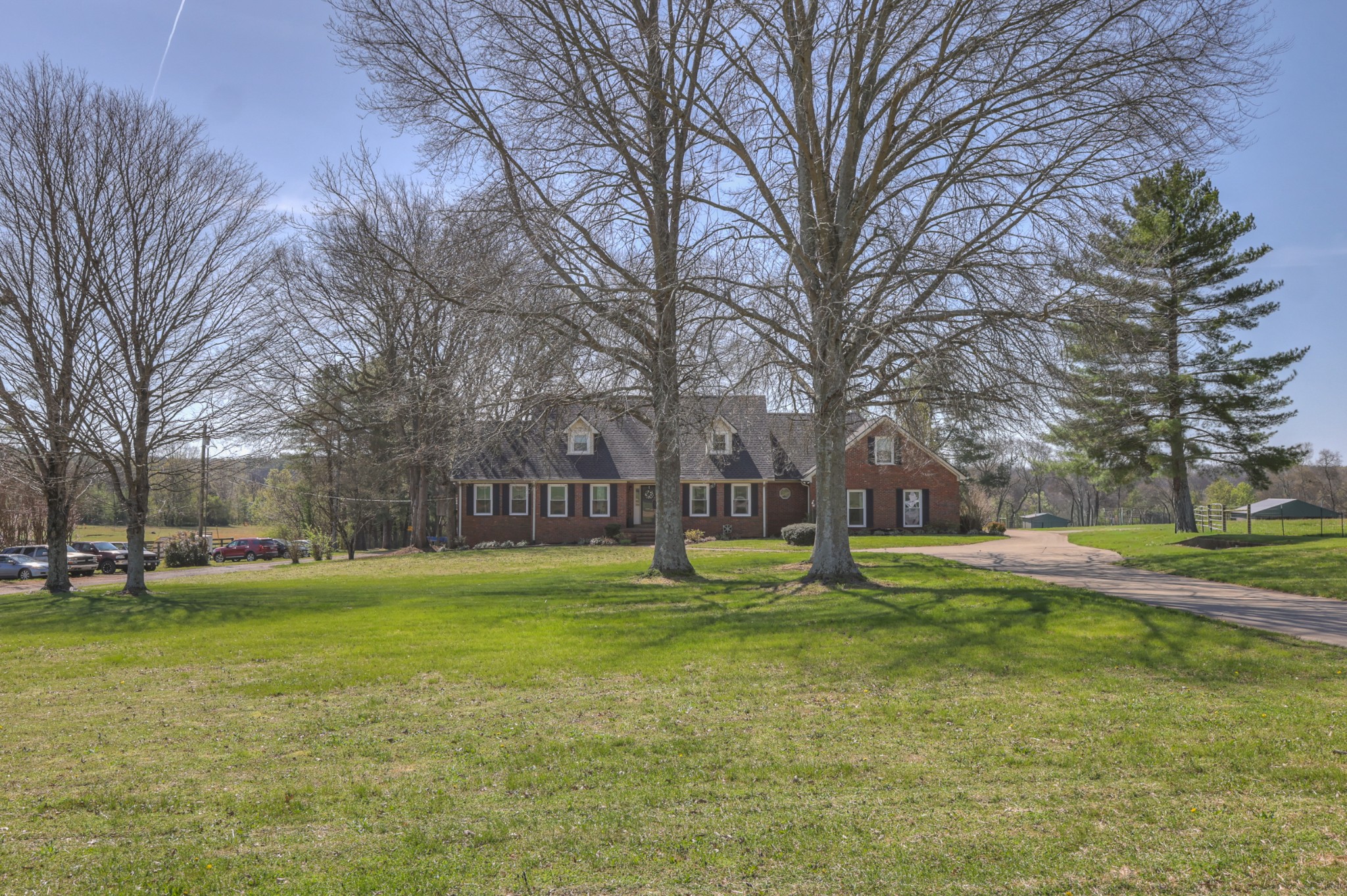 2685 Hampshire Pike Columbia TN 38401