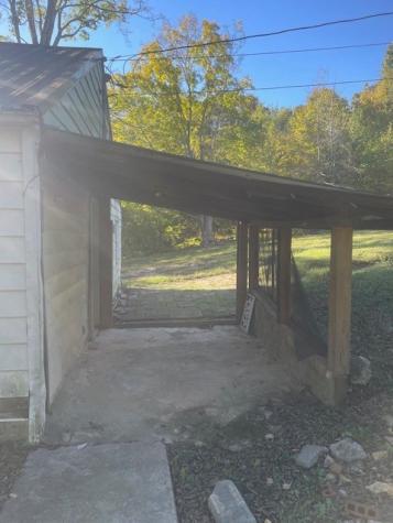 111 Swift Lane Cunningham TN 37052