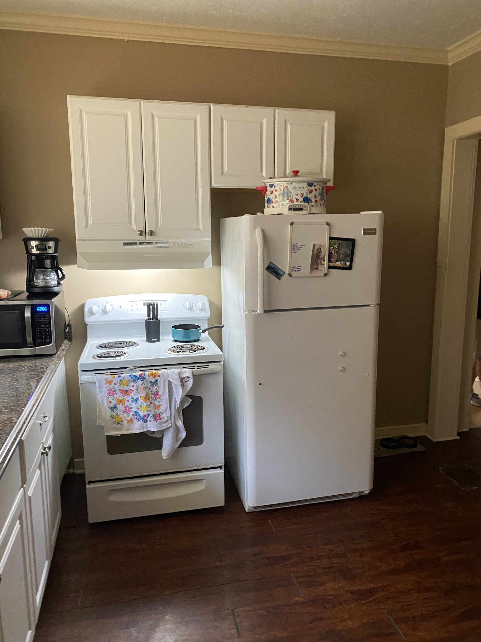 212 W End Avenue Dickson TN 37055
