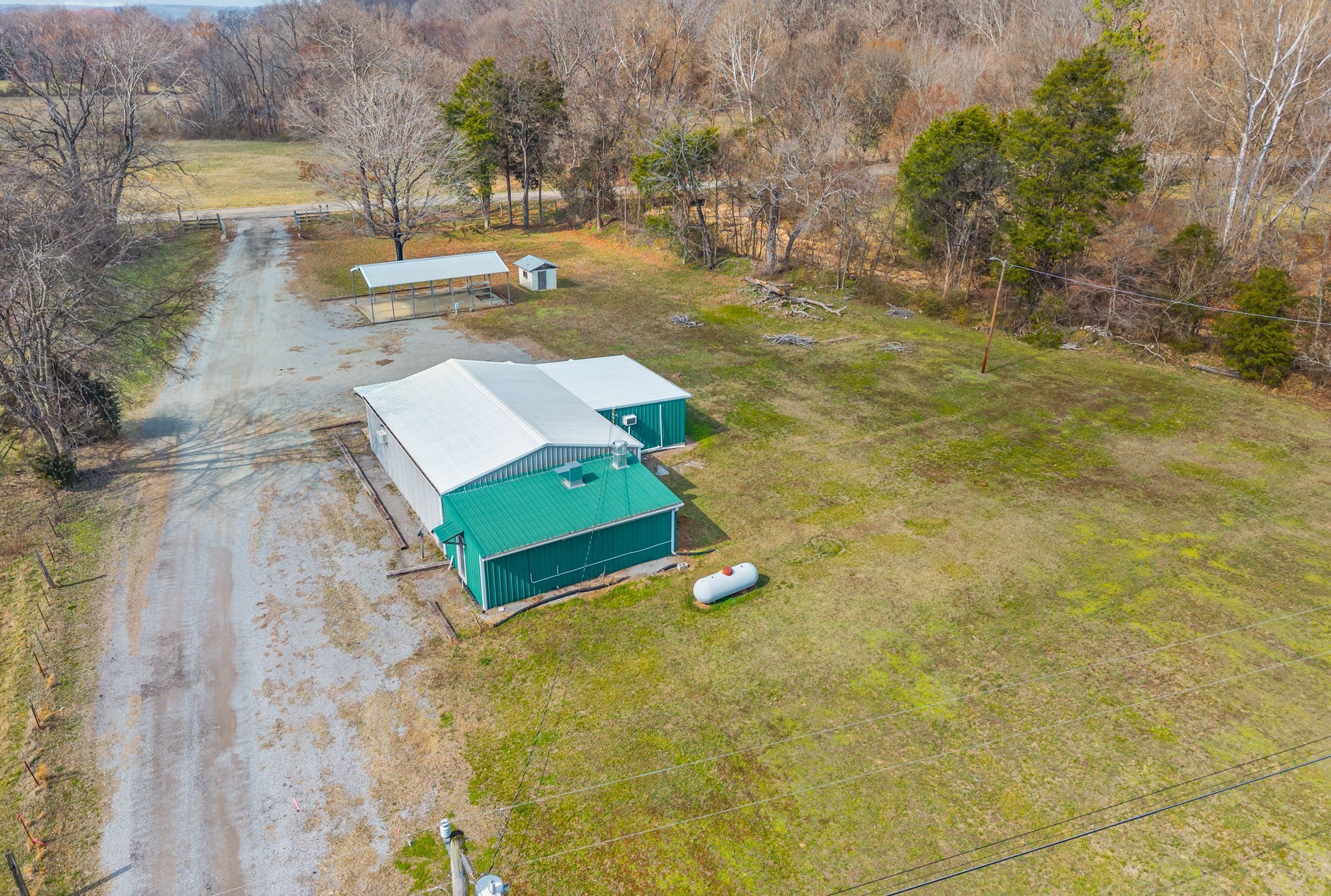 1095 White Oak Road Stewart TN 37175