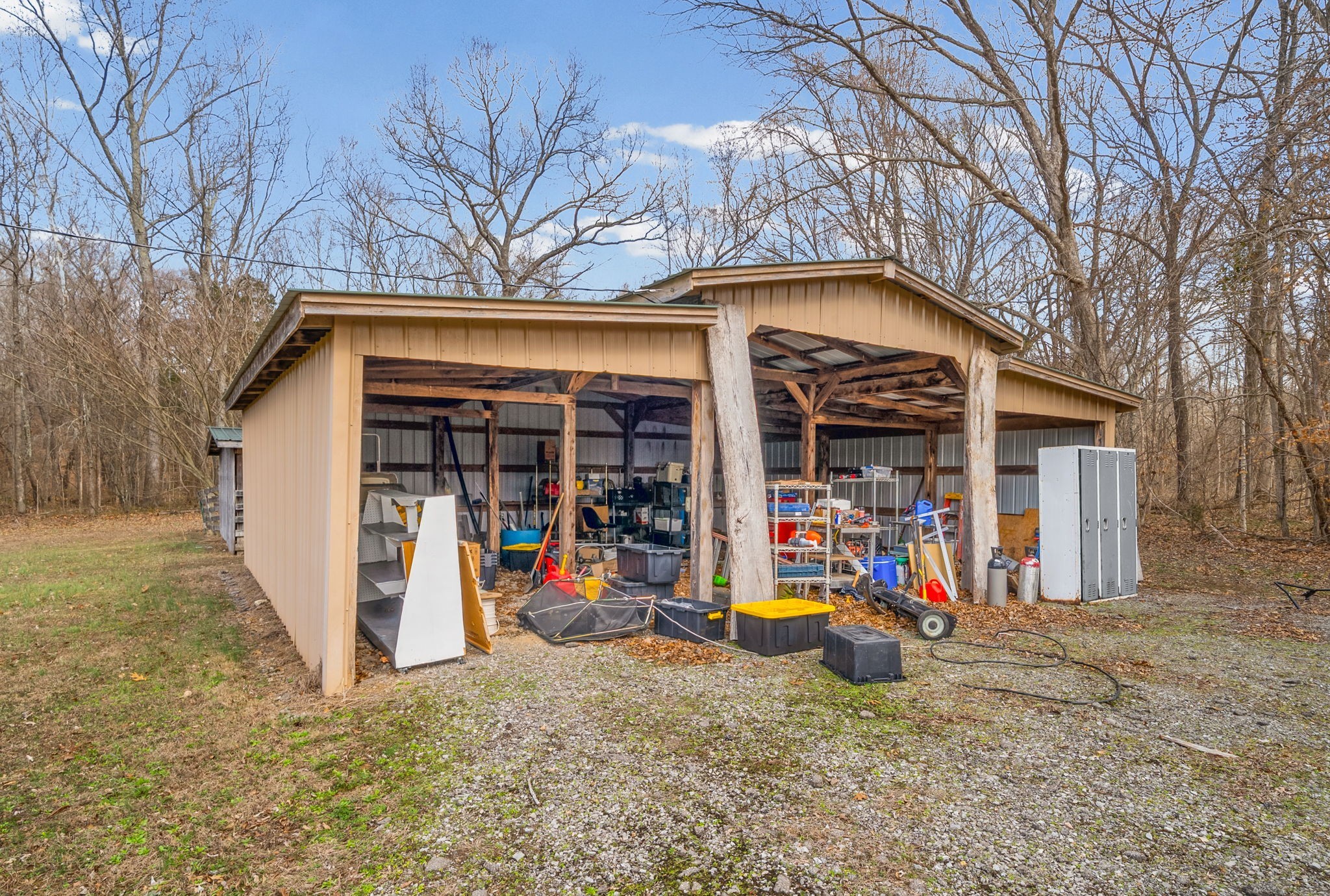 1095 White Oak Road Stewart TN 37175