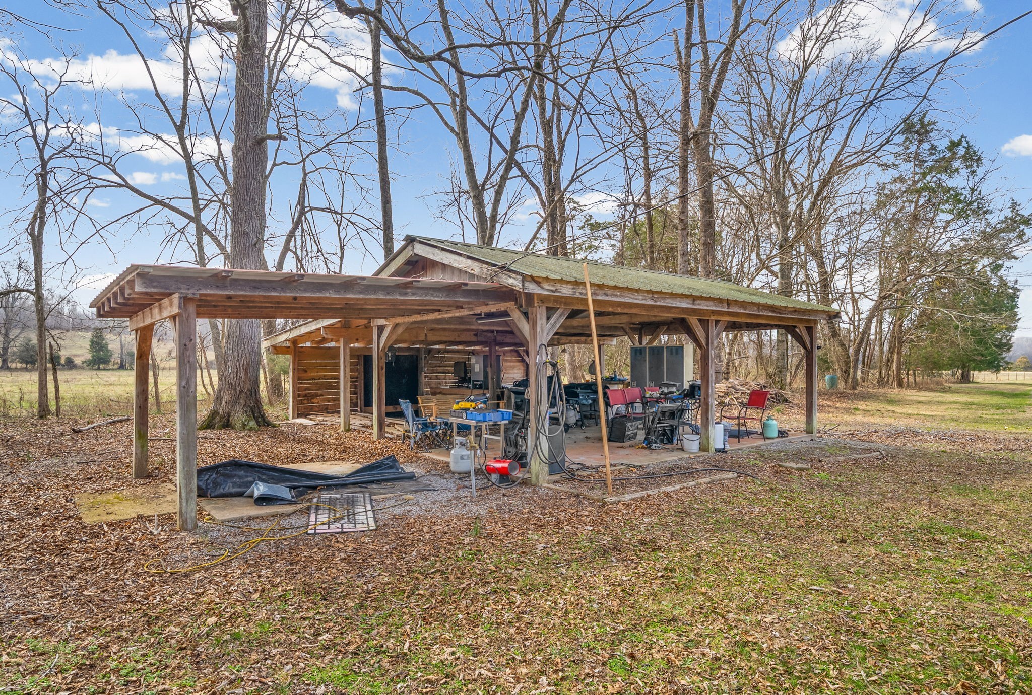 1095 White Oak Road Stewart TN 37175