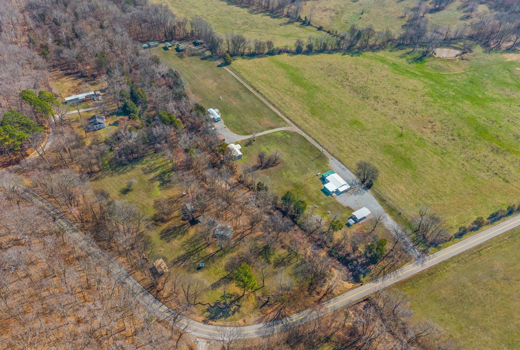 1095 White Oak Road Stewart TN 37175