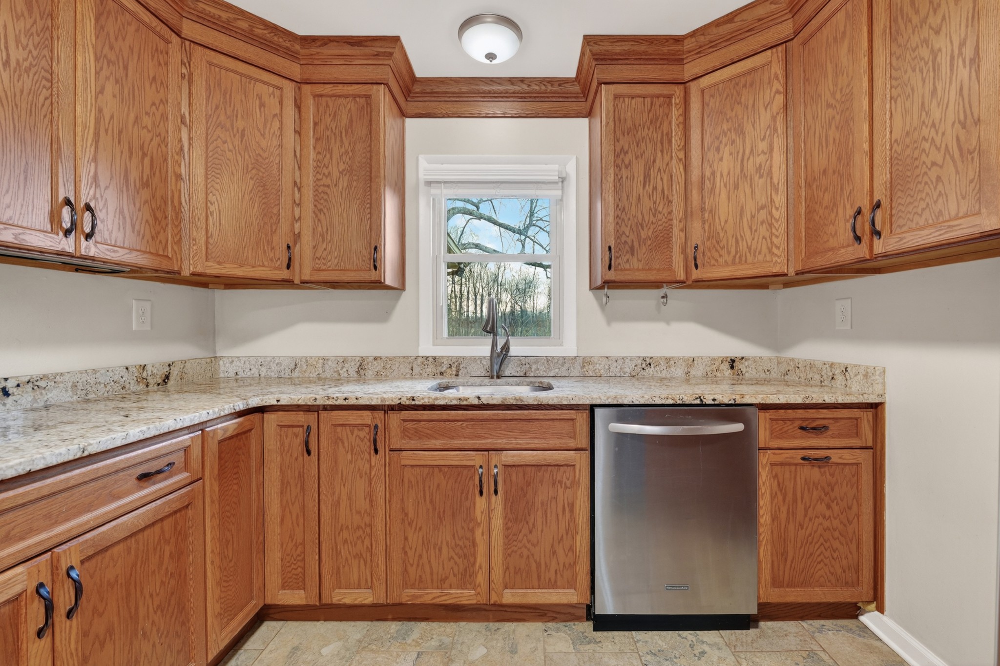 176 Old Quick Road Fayetteville TN 37334