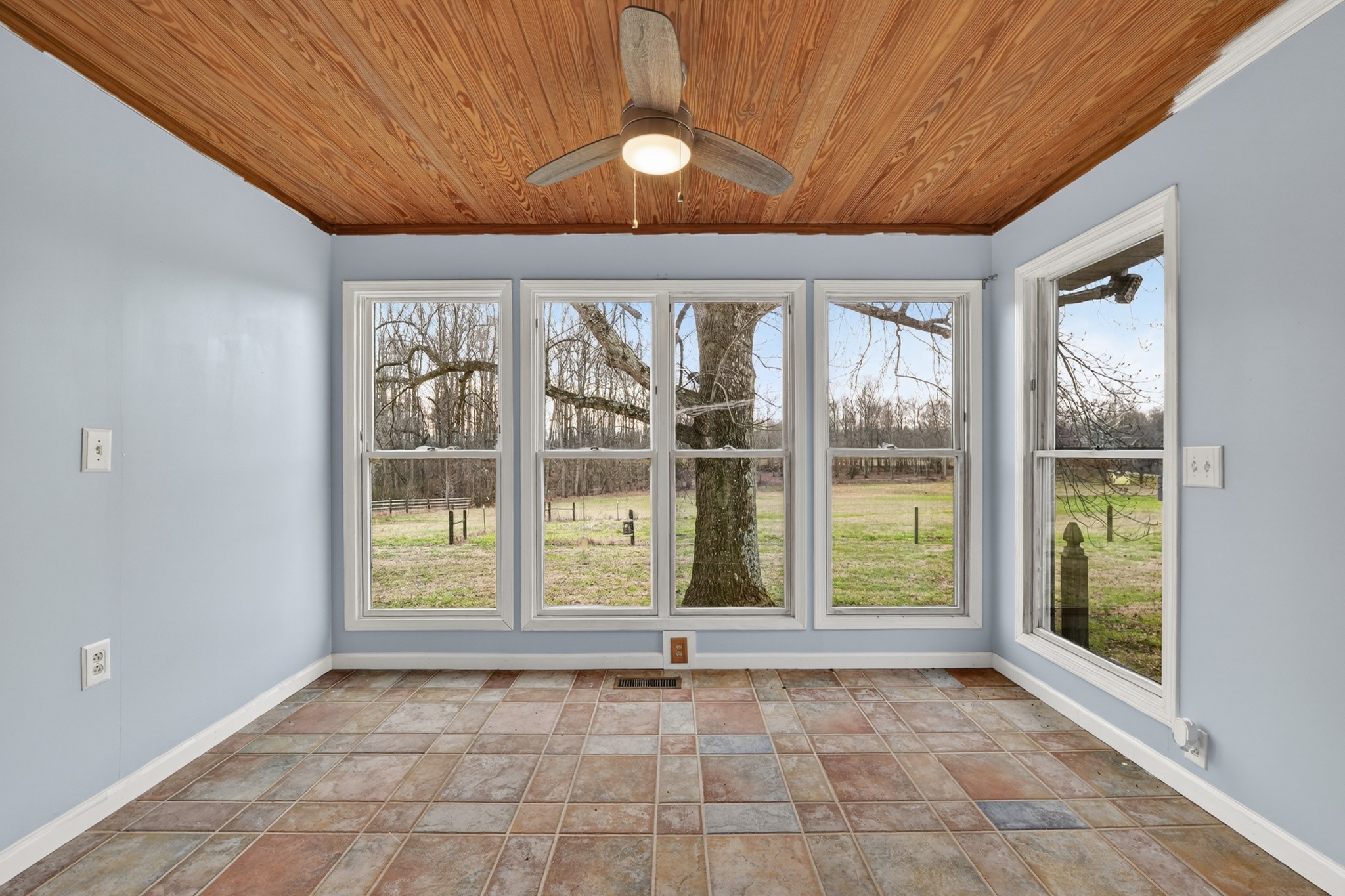 176 Old Quick Road Fayetteville TN 37334