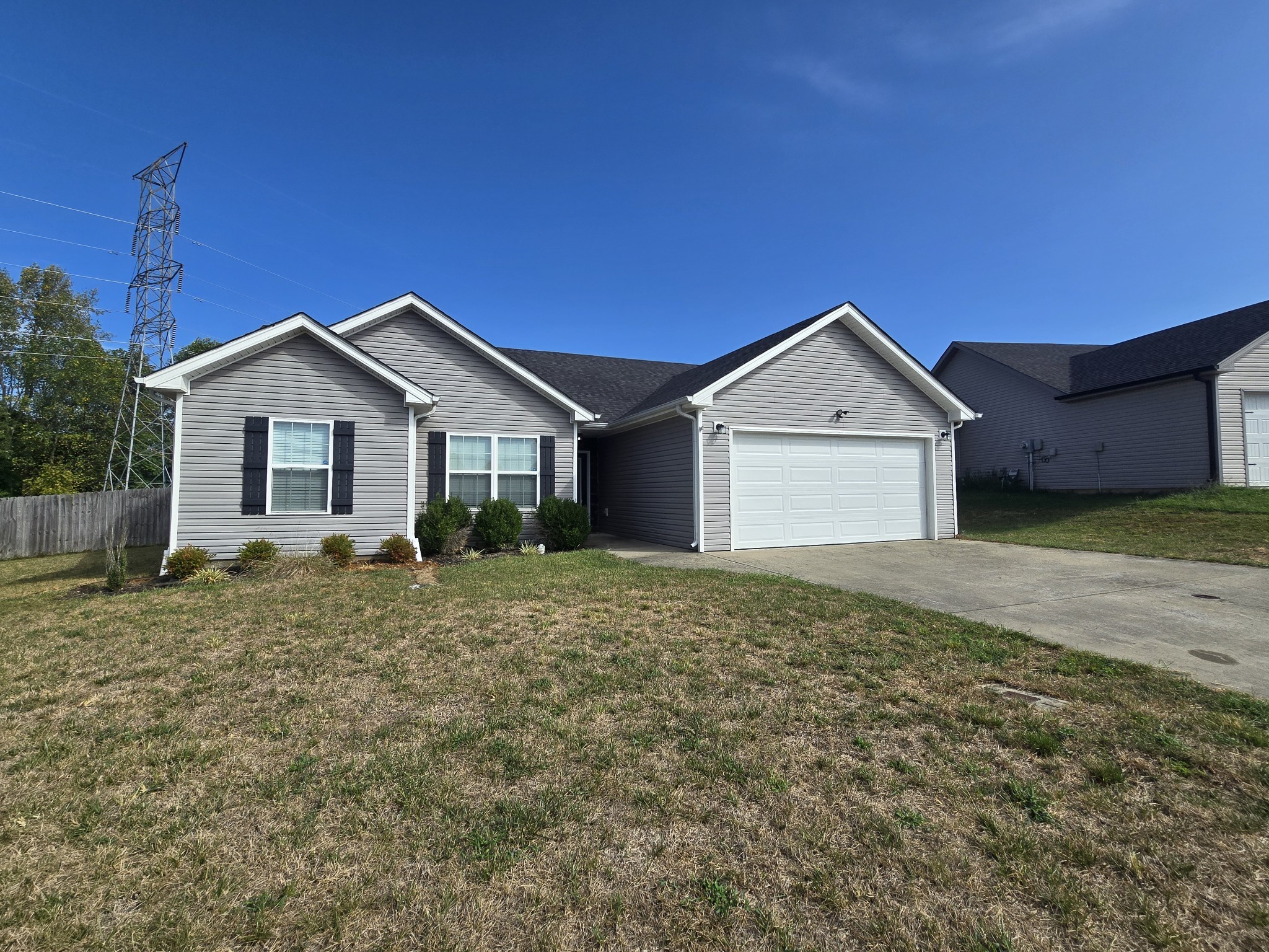 2106 Trophy Trace Clarksville TN 37040