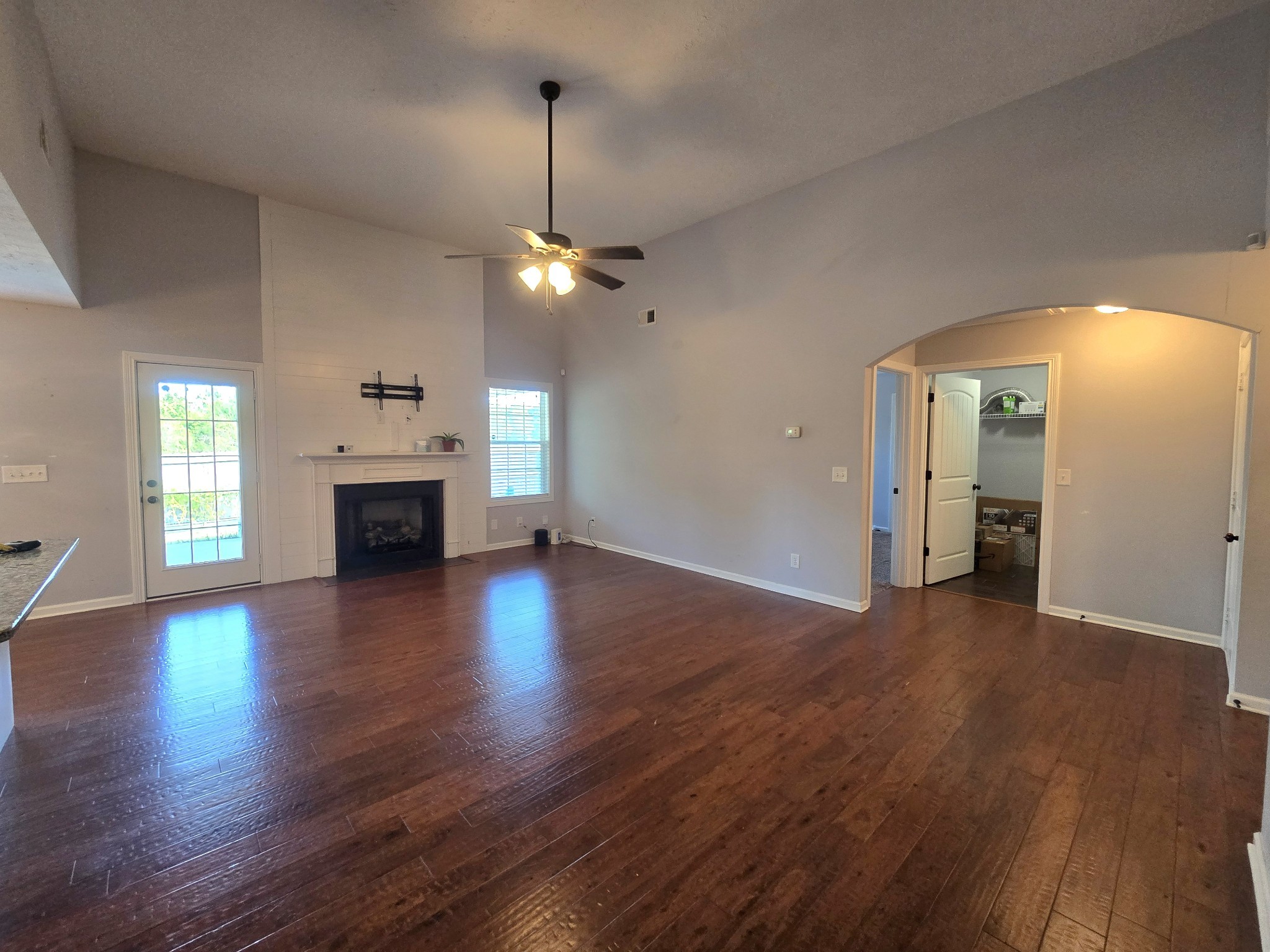 2106 Trophy Trace Clarksville TN 37040