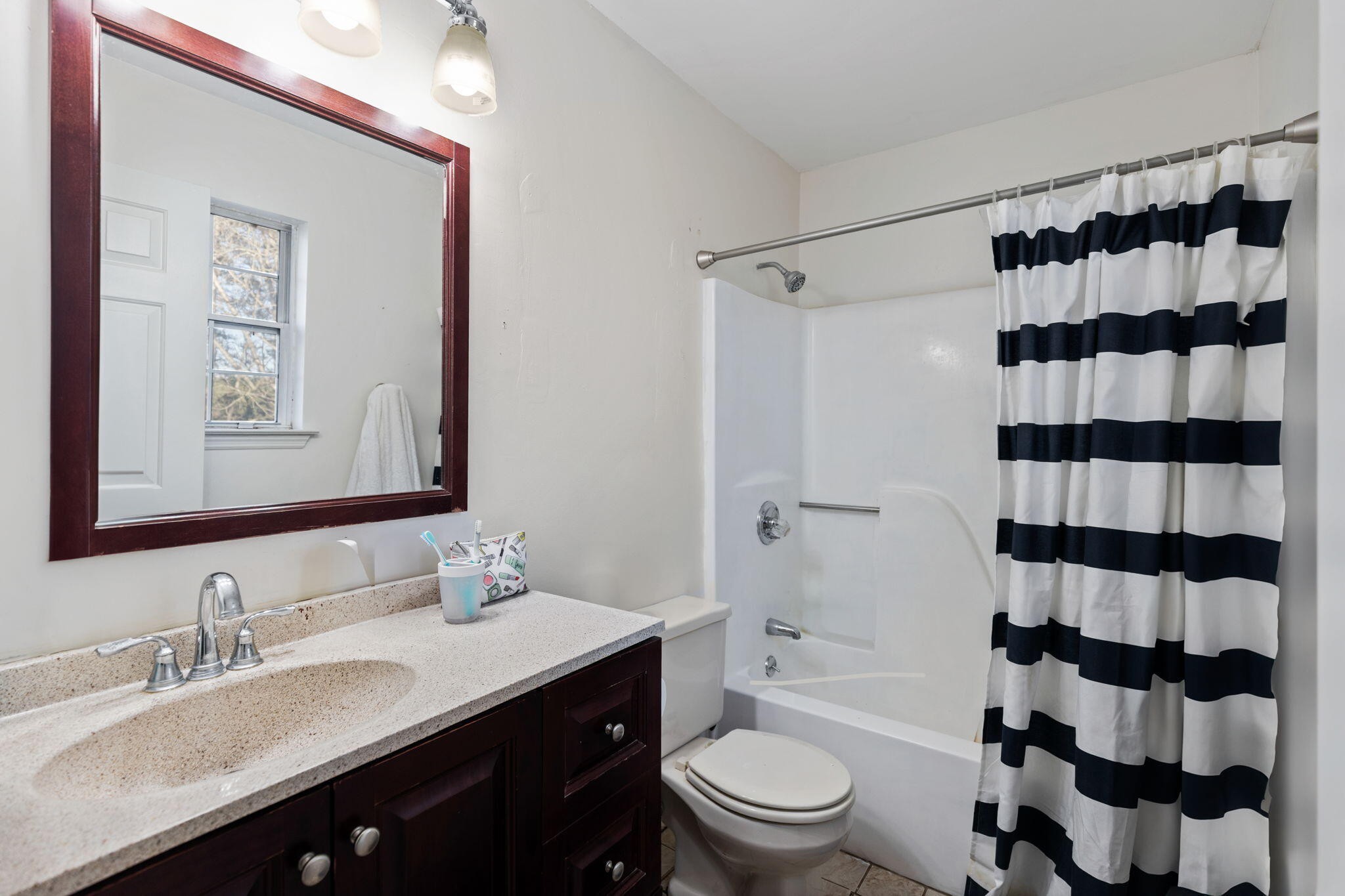 5323 Hunter Village Drive Ooltewah TN 37363