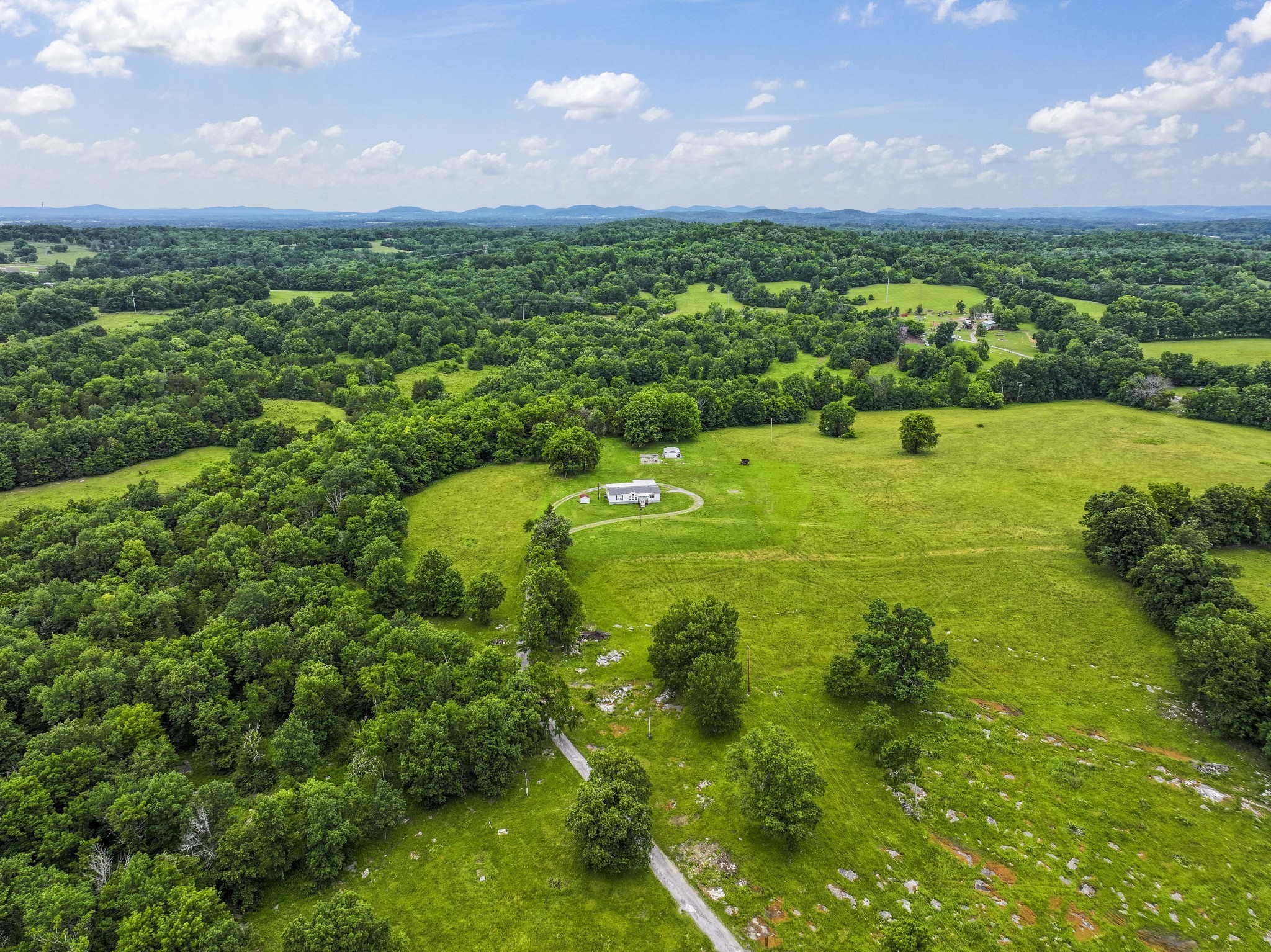 439 Philippi Road Wartrace TN 37183