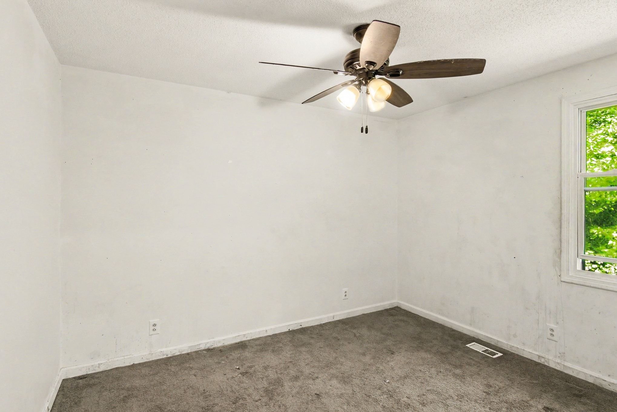 300 Carla Court Clarksville TN 37043