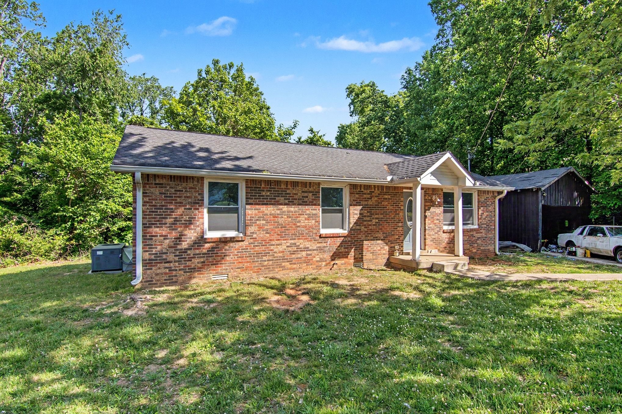 300 Carla Court Clarksville TN 37043