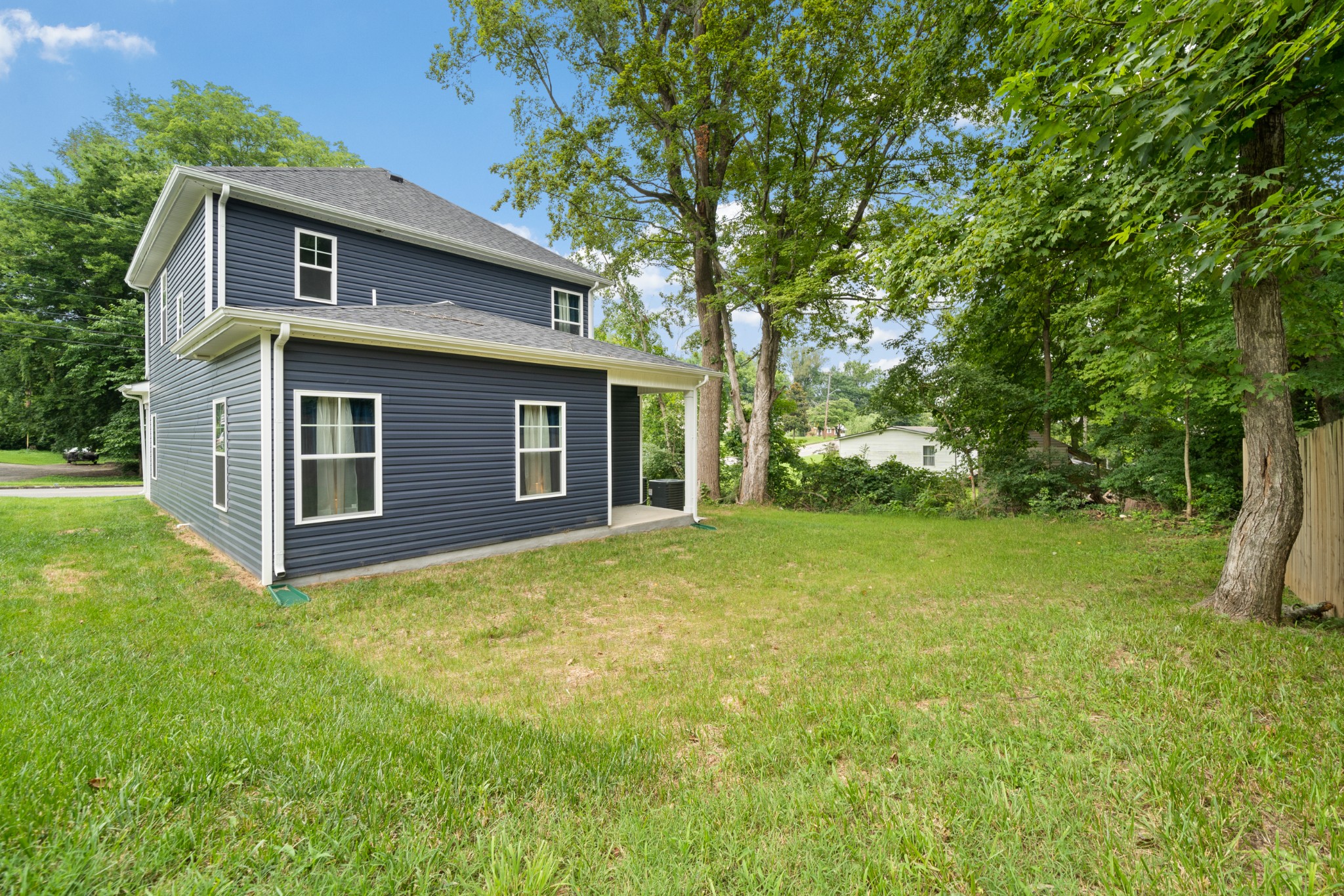 443 Reynolds Street Clarksville TN 37040