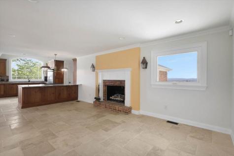 312 N Crest Road Chattanooga TN 37404