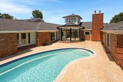 312 N Crest Road Chattanooga TN 37404