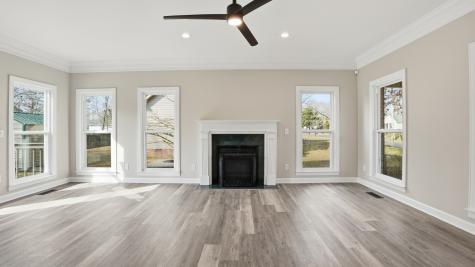 122 Point Drive Tullahoma TN 37388