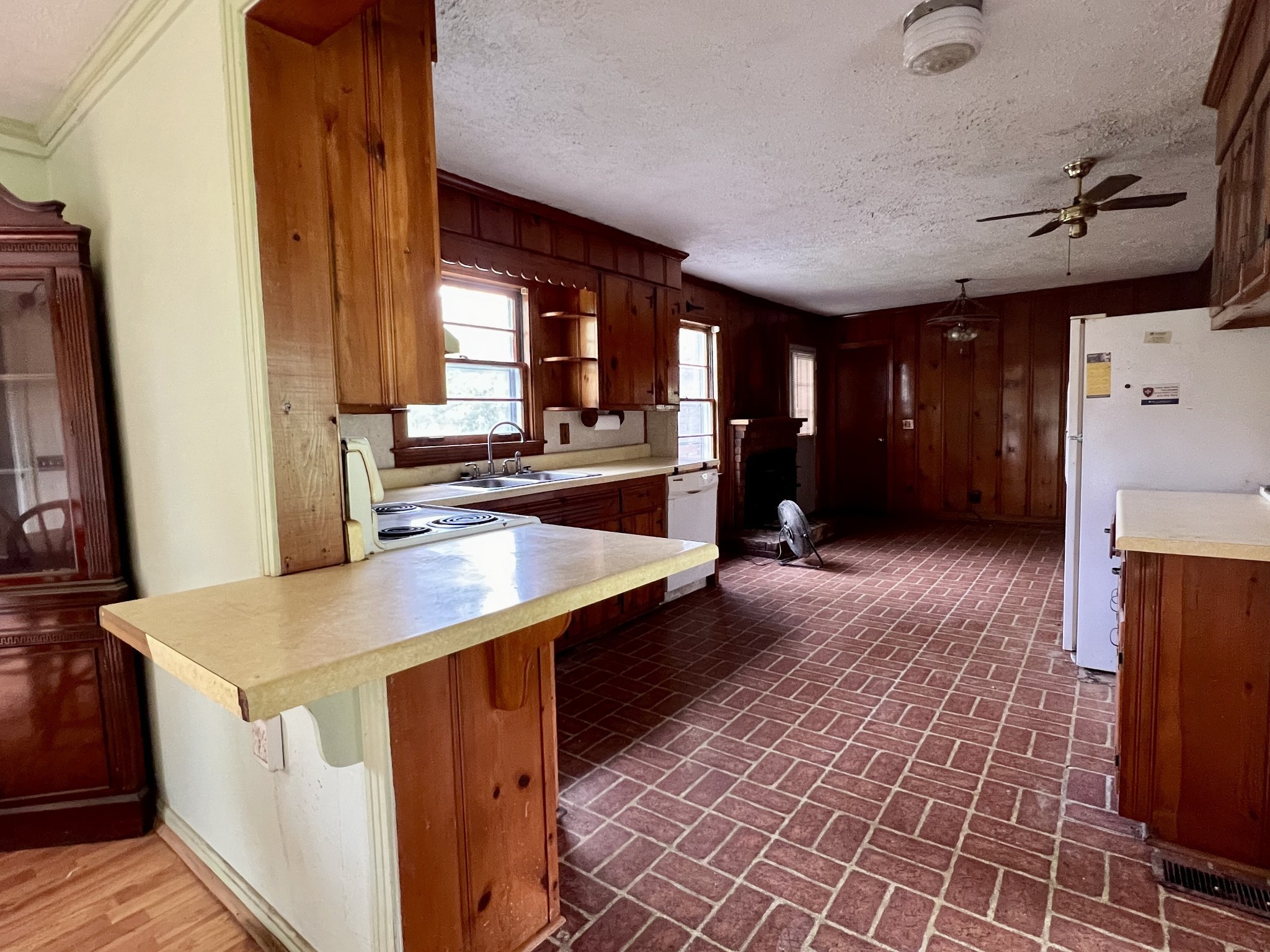 250 Chipman Road Bethpage TN 37022