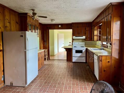 250 Chipman Road Bethpage TN 37022