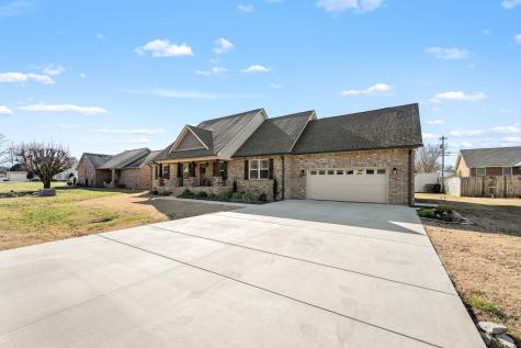 105 Cumberland Court Tullahoma TN 37388