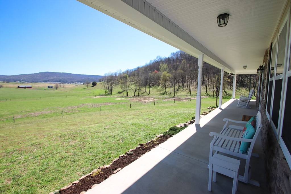 4134 Hickory Valley Road Sparta TN 38583
