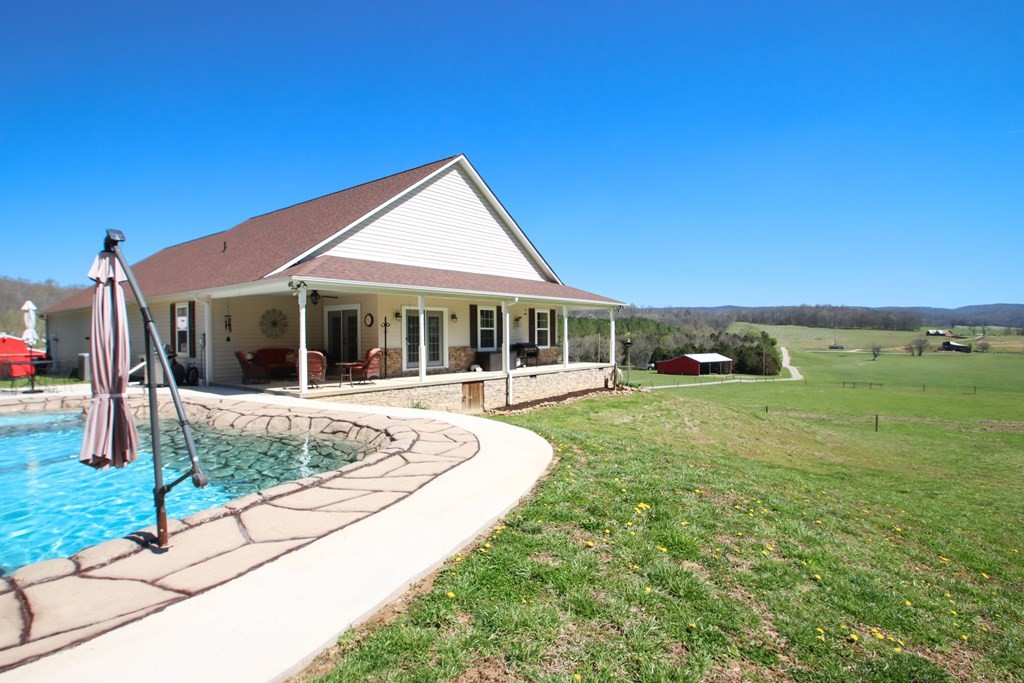 4134 Hickory Valley Road Sparta TN 38583