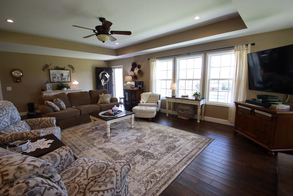 4134 Hickory Valley Road Sparta TN 38583