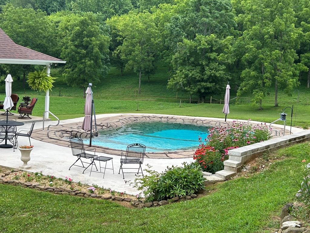 4134 Hickory Valley Road Sparta TN 38583