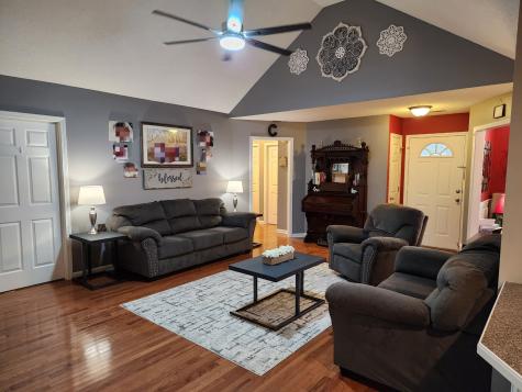 3375 Poplar Hill Clarksville TN 37043