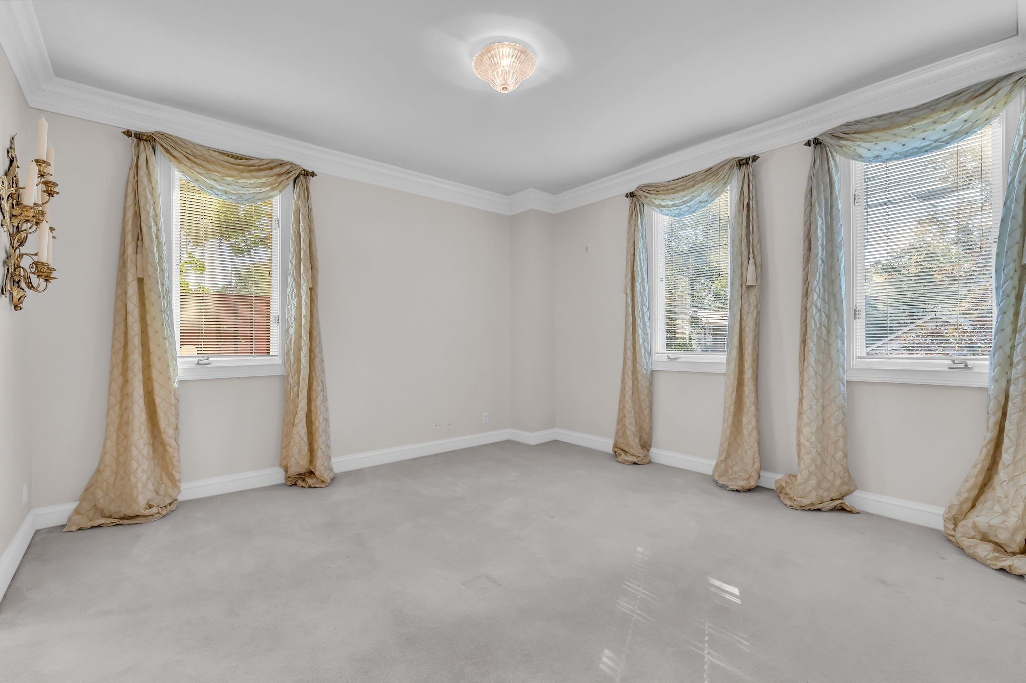 3733 West End Avenue Nashville TN 37205
