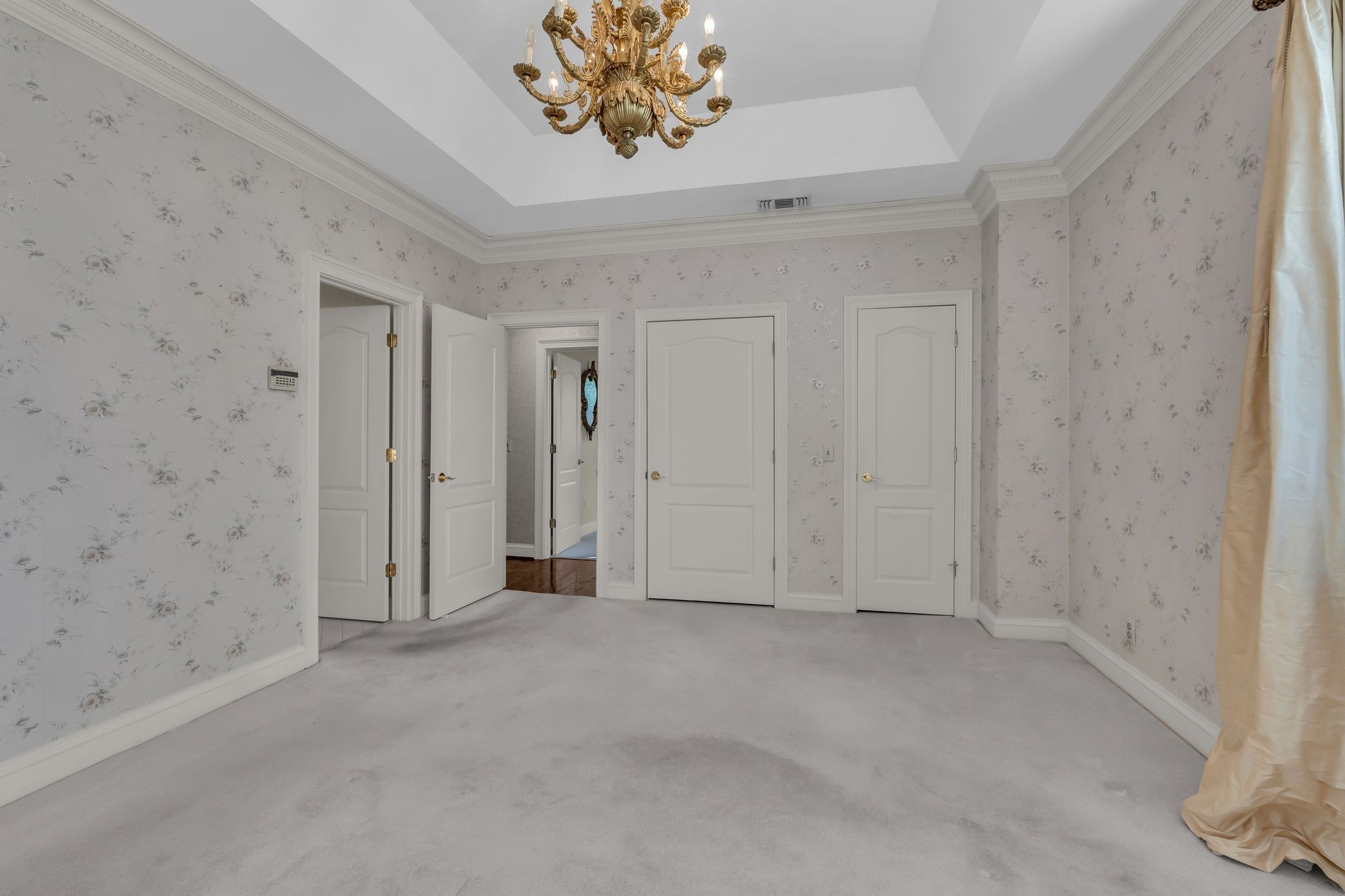 3733 West End Avenue Nashville TN 37205