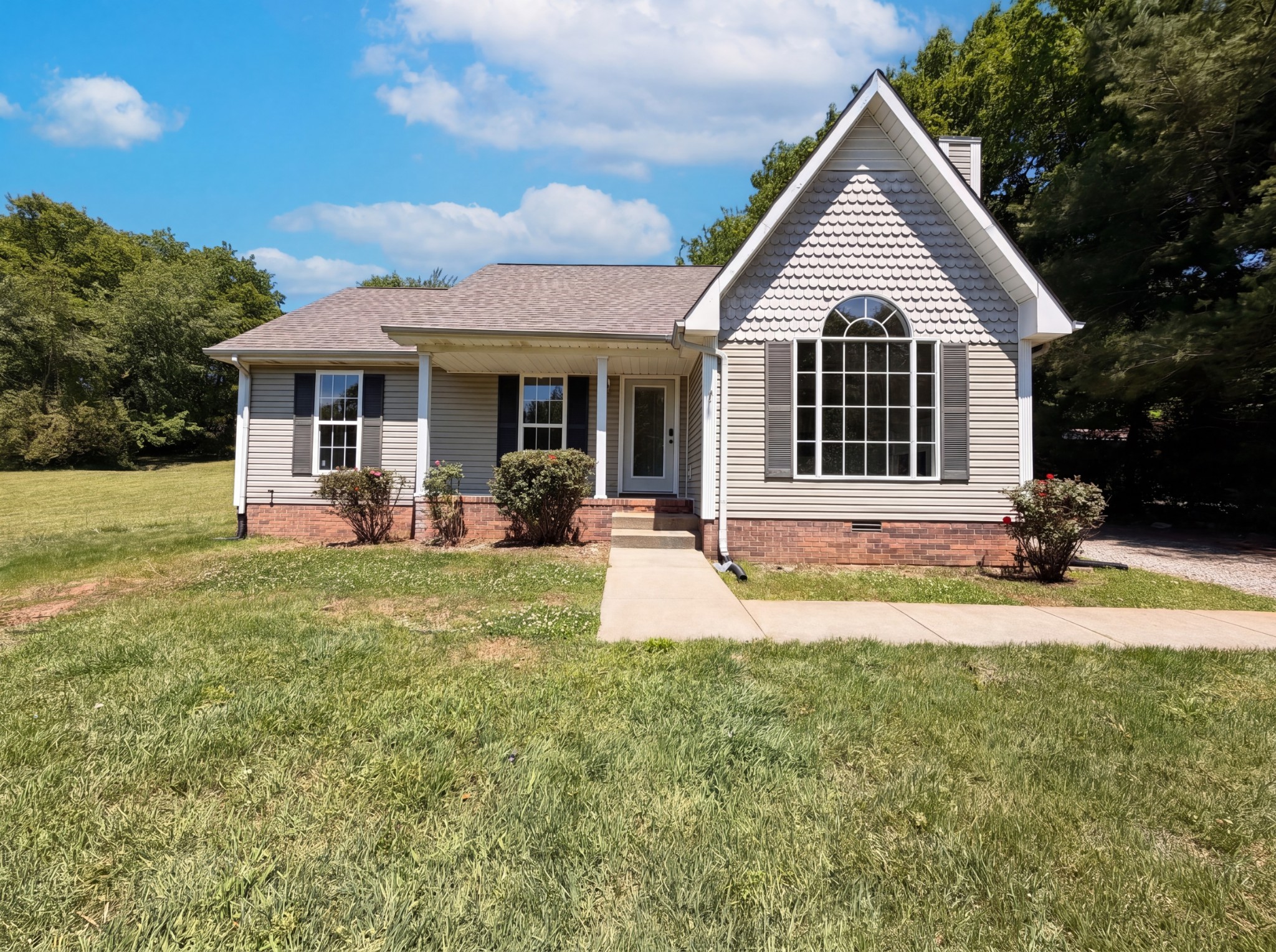 881 Salem Road Clarksville TN 37040