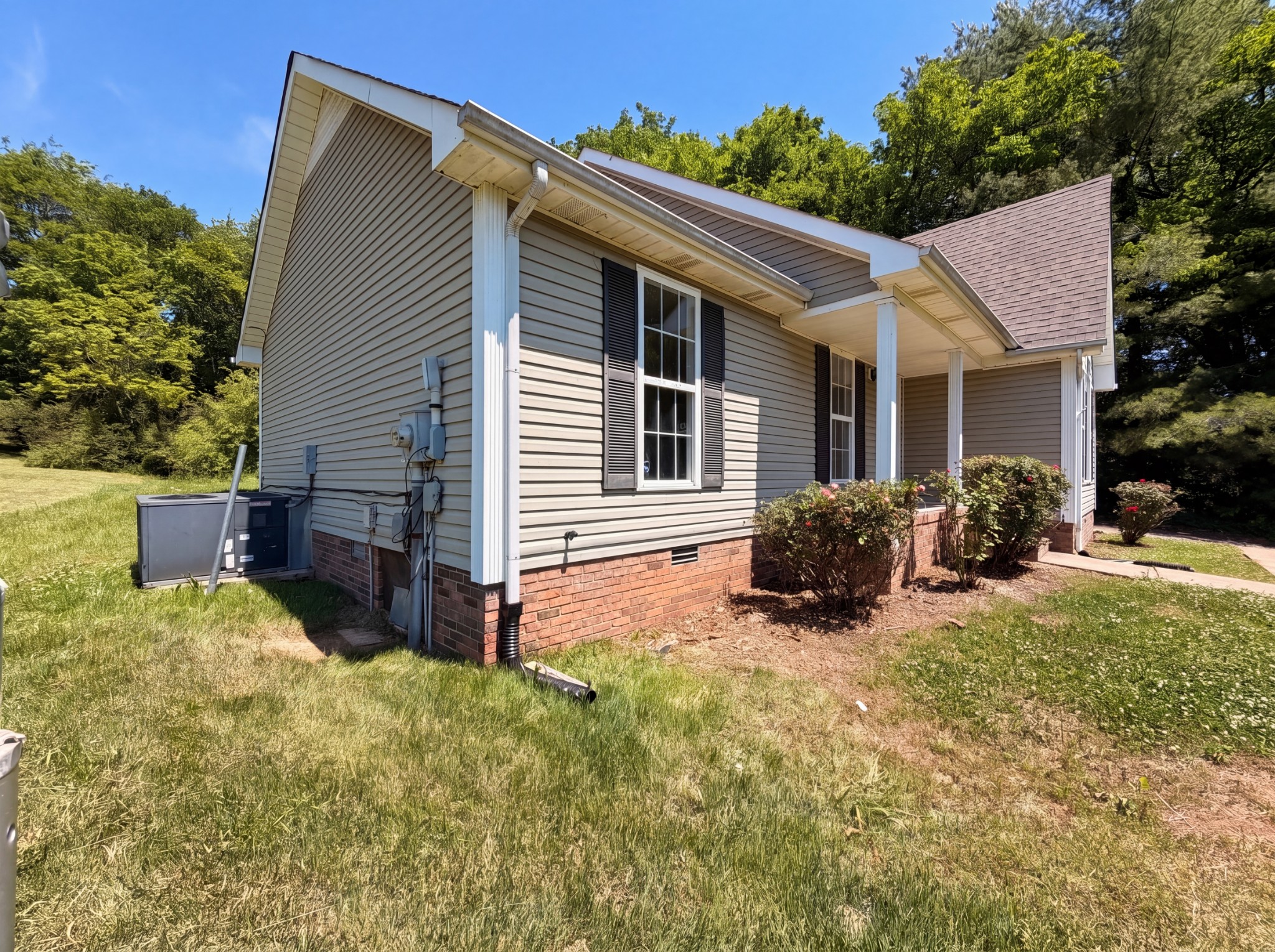 881 Salem Road Clarksville TN 37040