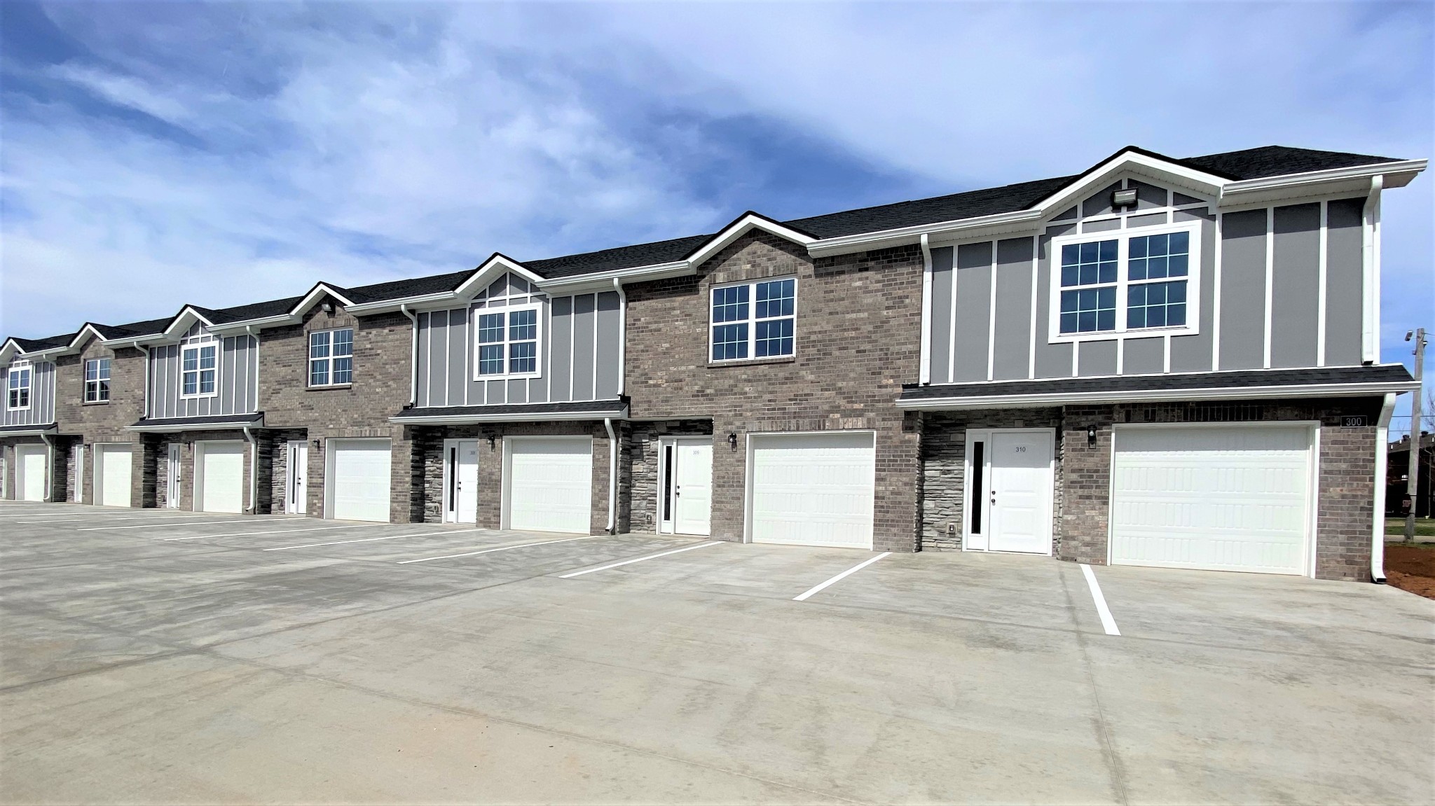 580 Heritage Pointe Drive Clarksville TN 37042