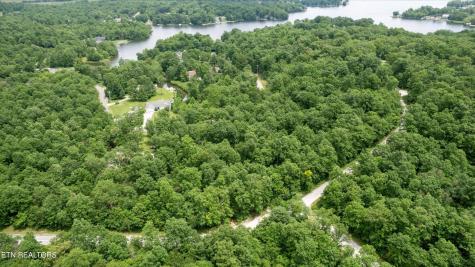 23132315 White Horse Drive Crossville TN 38572