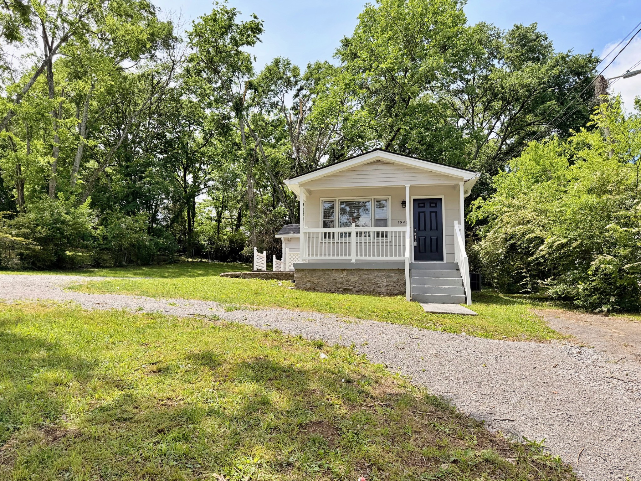 1526 Ocoee Trail Madison TN 37115