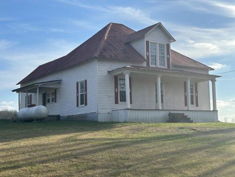 4225 New Harmony Road Hartsville TN 37074