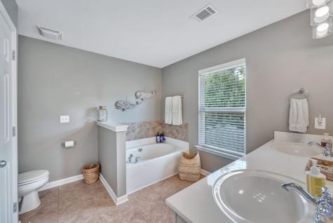 2017 Hawks Nest Drive Hermitage TN 37076