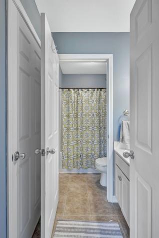 2017 Hawks Nest Drive Hermitage TN 37076