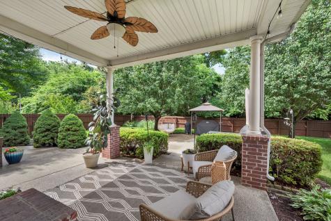 2017 Hawks Nest Drive Hermitage TN 37076