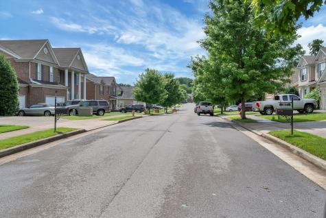 2017 Hawks Nest Drive Hermitage TN 37076