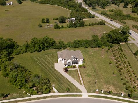 1003 Sinatra Drive Nolensville TN 37135