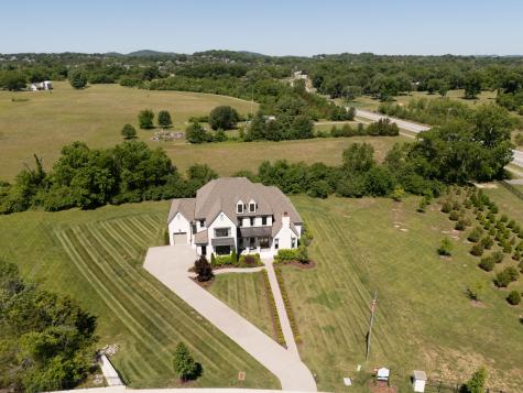 1003 Sinatra Drive Nolensville TN 37135