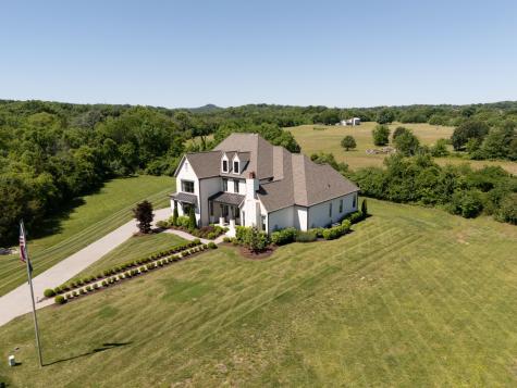 1003 Sinatra Drive Nolensville TN 37135