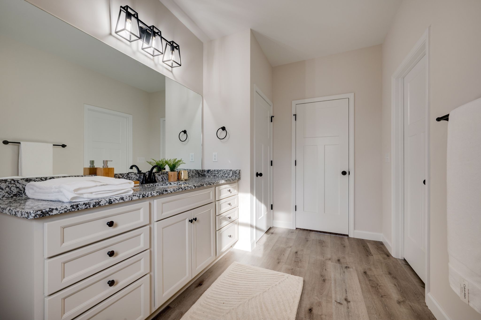 3033 Bowker Road Charlotte TN 37036